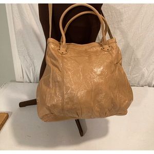 Gap Crossbody Tote Purse EUC veganleather inside pocket easy access snap closure